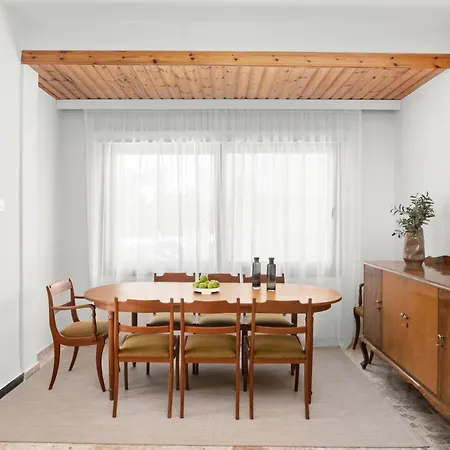 Casa By Nomads - 2bd With Workspace * Пафос