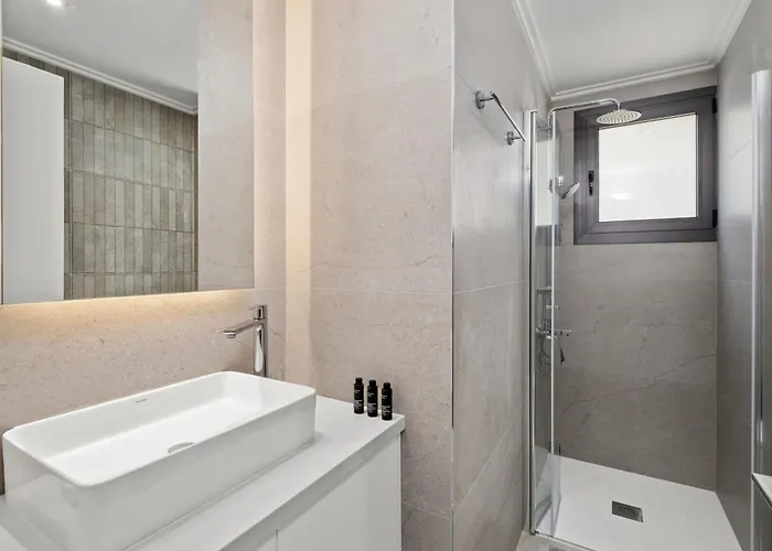 Casa By Nomads - 2bd With Workspace Дом отдыха Пафос