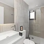 Casa By Nomads - 2bd With Workspace Holiday home *