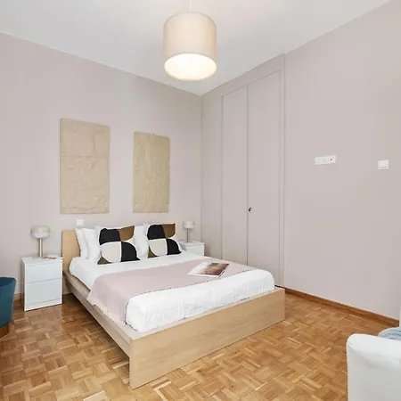 Casa By Nomads - 2bd With Workspace * Пафос